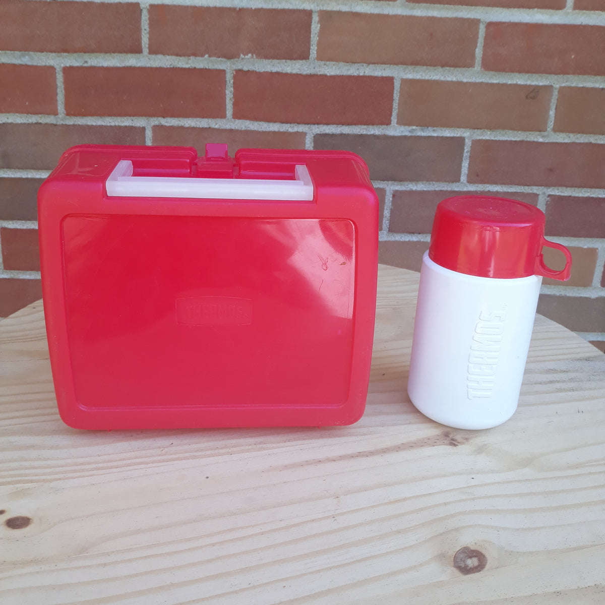 Jurassic Park 3 Lunch Box vintage Red Thermos Plastic Lunch Box Kids Lunch  Box Storage Box Birthday Gift Idea Dinosaur Dino 1990's Toys -  Denmark